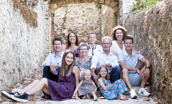 shooting photo en famille sur les bords de Loire, Beaupréau-en-Mauges, FOCUS 49